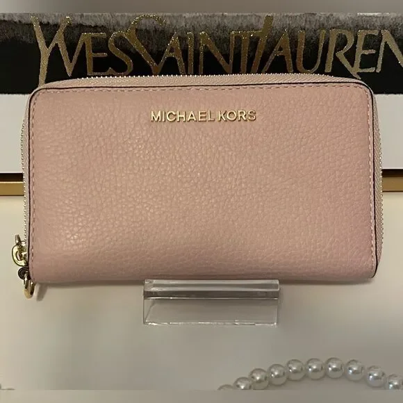 Michael Kors Pink Leather Jet Set Zip around Wallet clutch - Picture 11 of 13